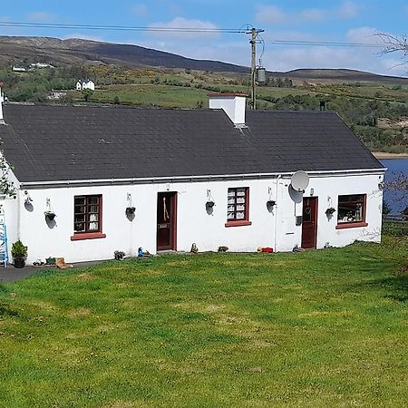 Granny'S Cottage, A Lovely Lakeside Cottage Donegal Town Bagian luar foto